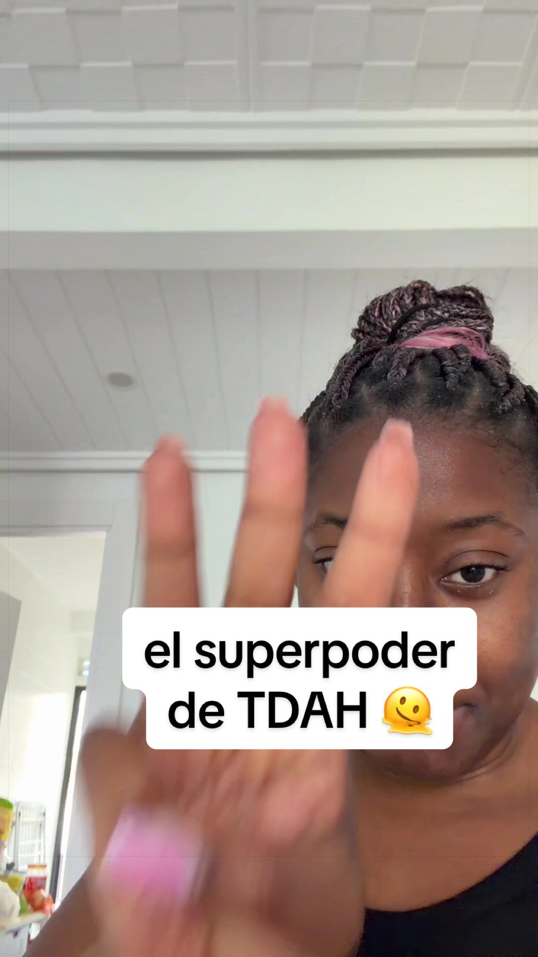 @Chris✨ @vivalachris_