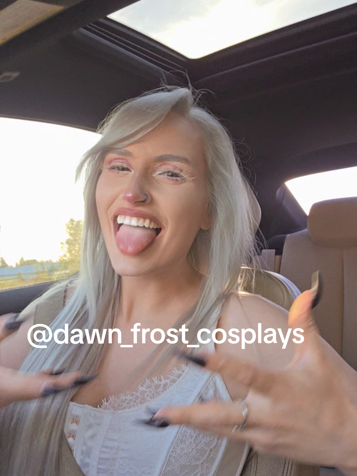 @DawnFrostCosplay