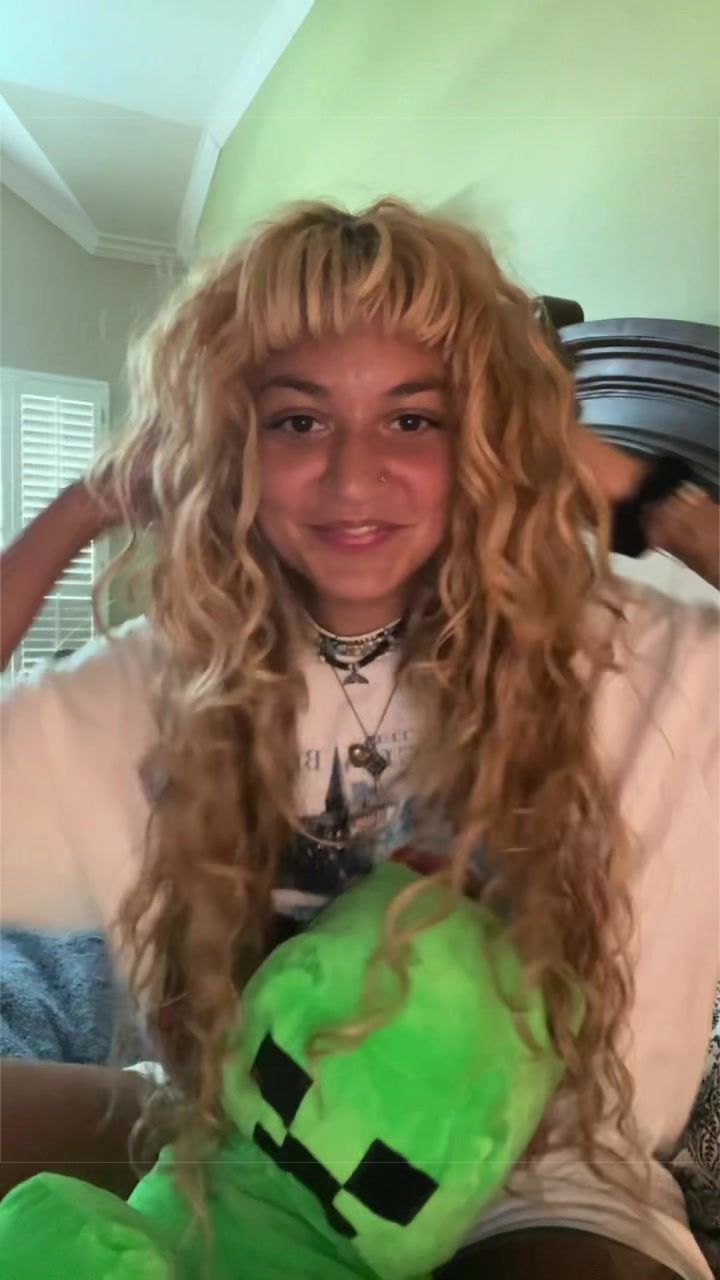 @₊˚.✧ 𝕒 𝓁 ᴇ 𝑦 𝓷 𝘢 ❀₊˚.✧