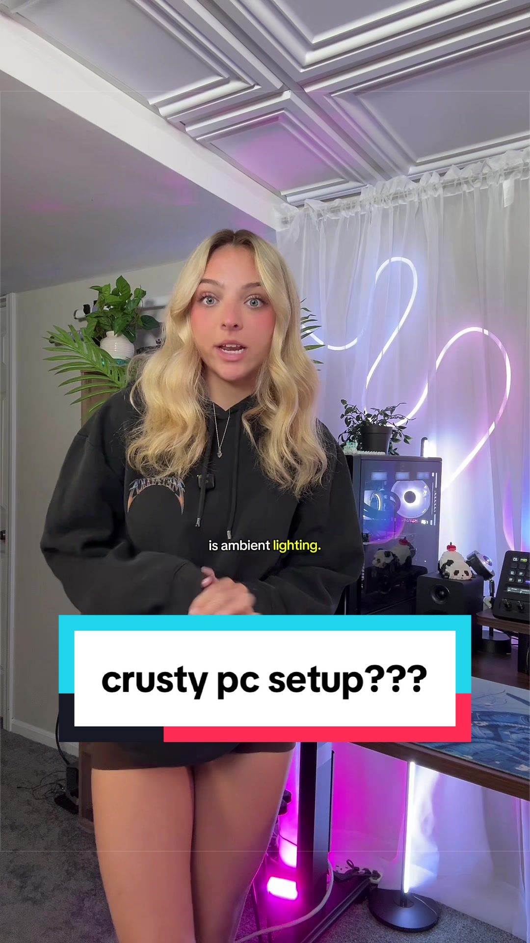 @lindseyszn