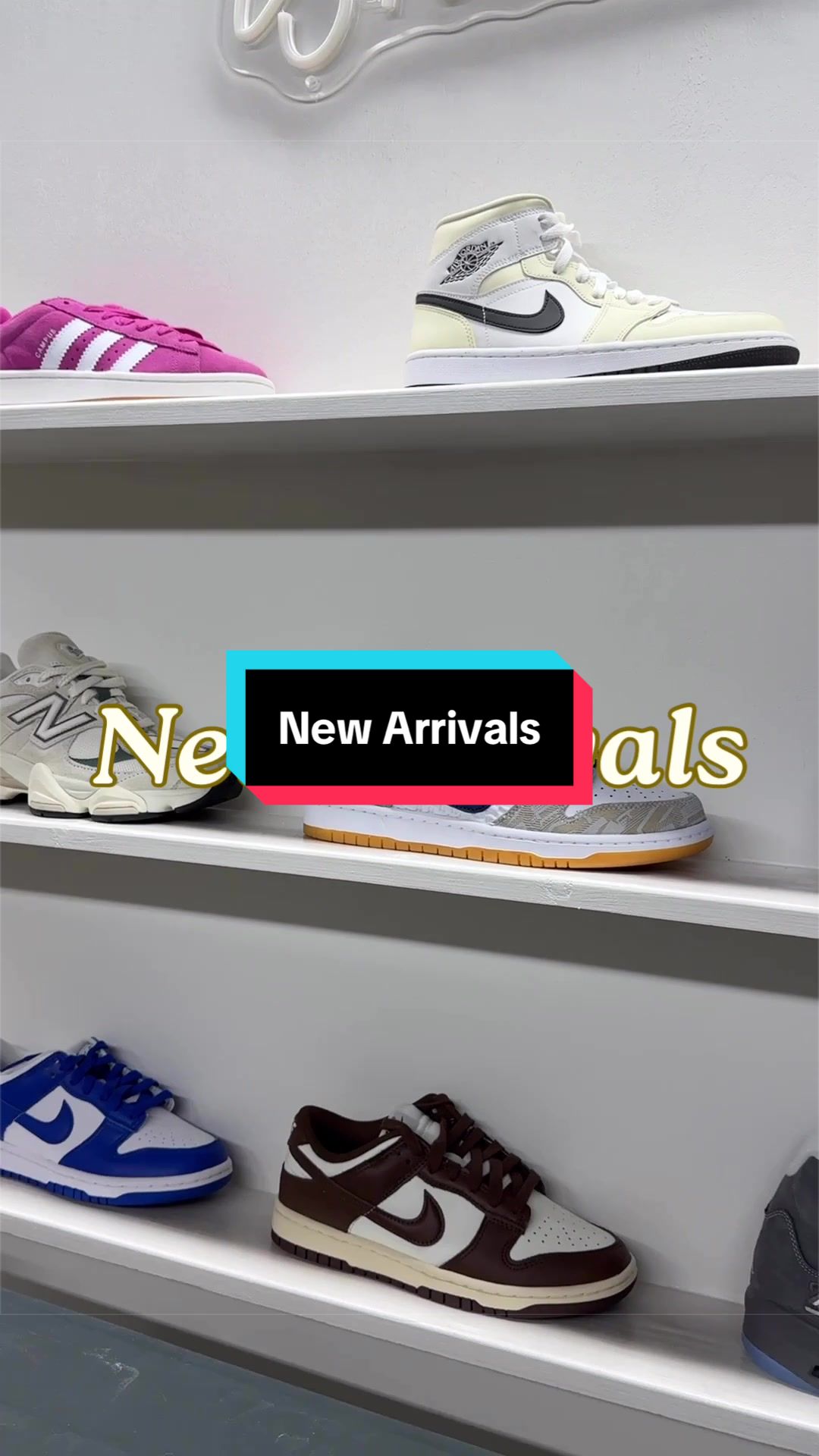 @isneaks - Sneakers for all