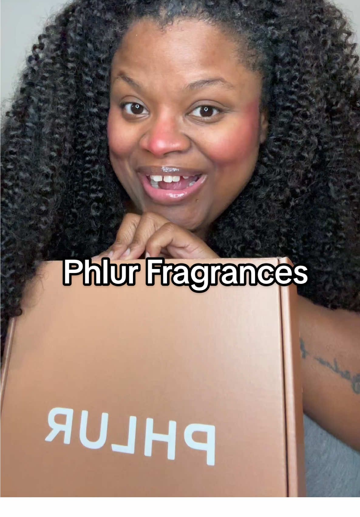 @Nikki &bull; Plus Size Fashion