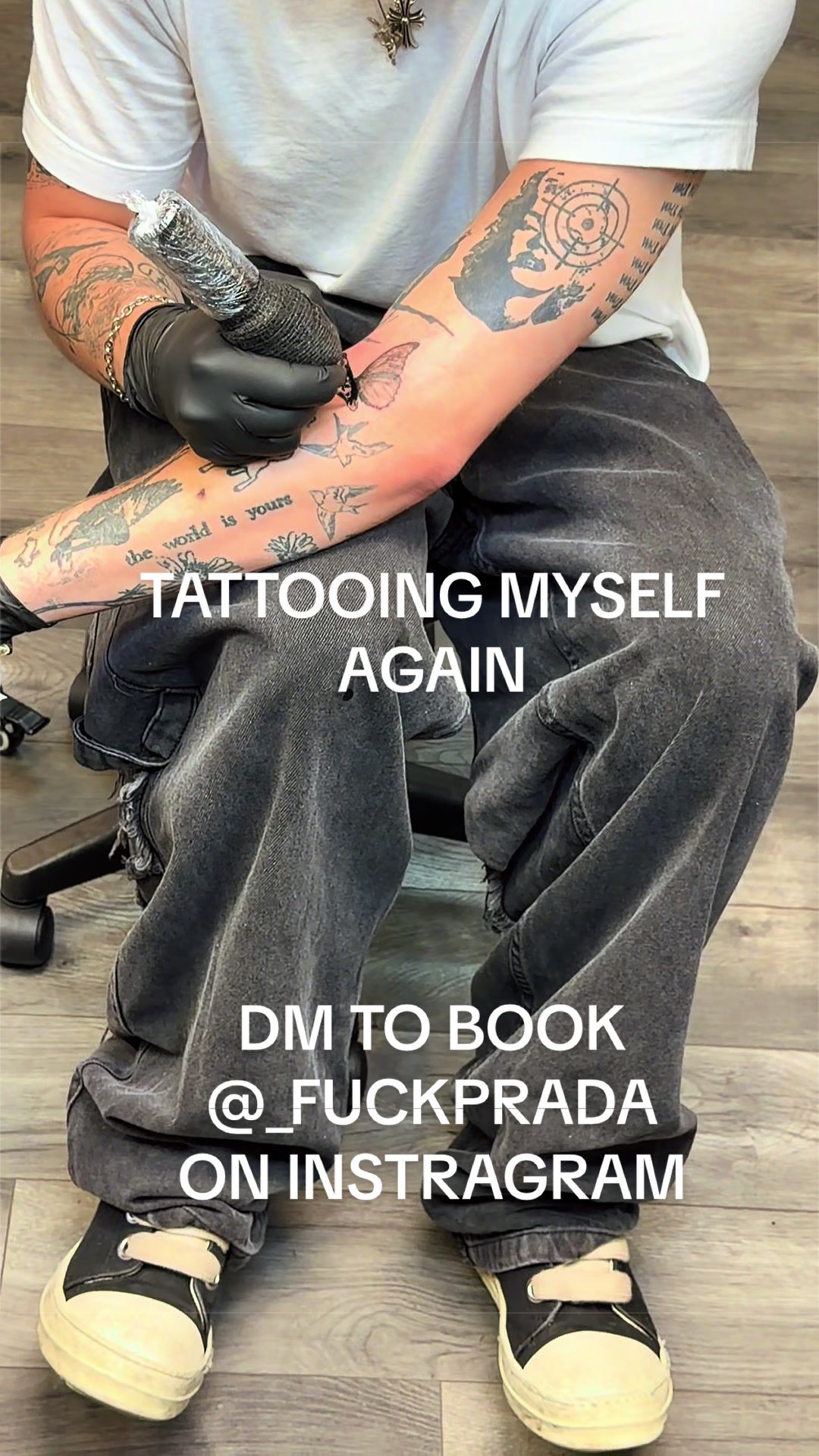 @_fuckprada