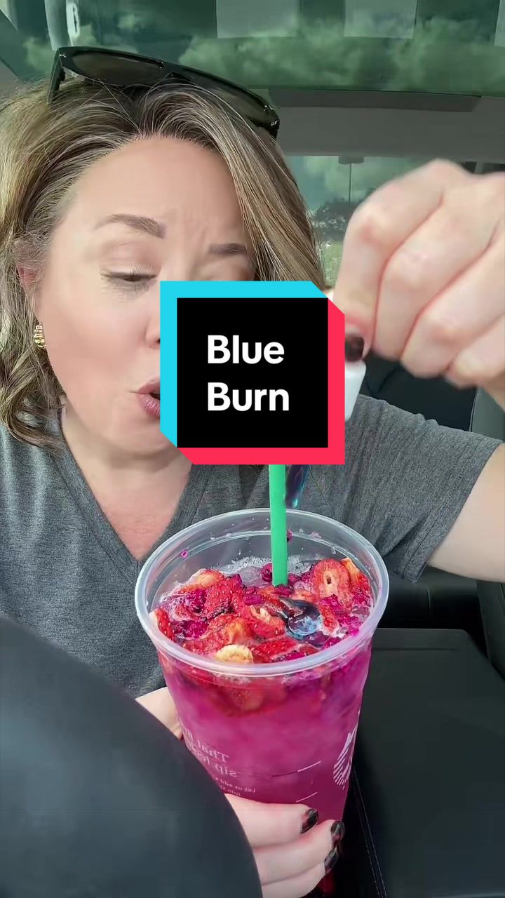 @KellyInTheRedGlasses