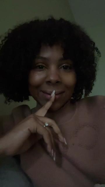 @NaomiB | YT: therealnaomib