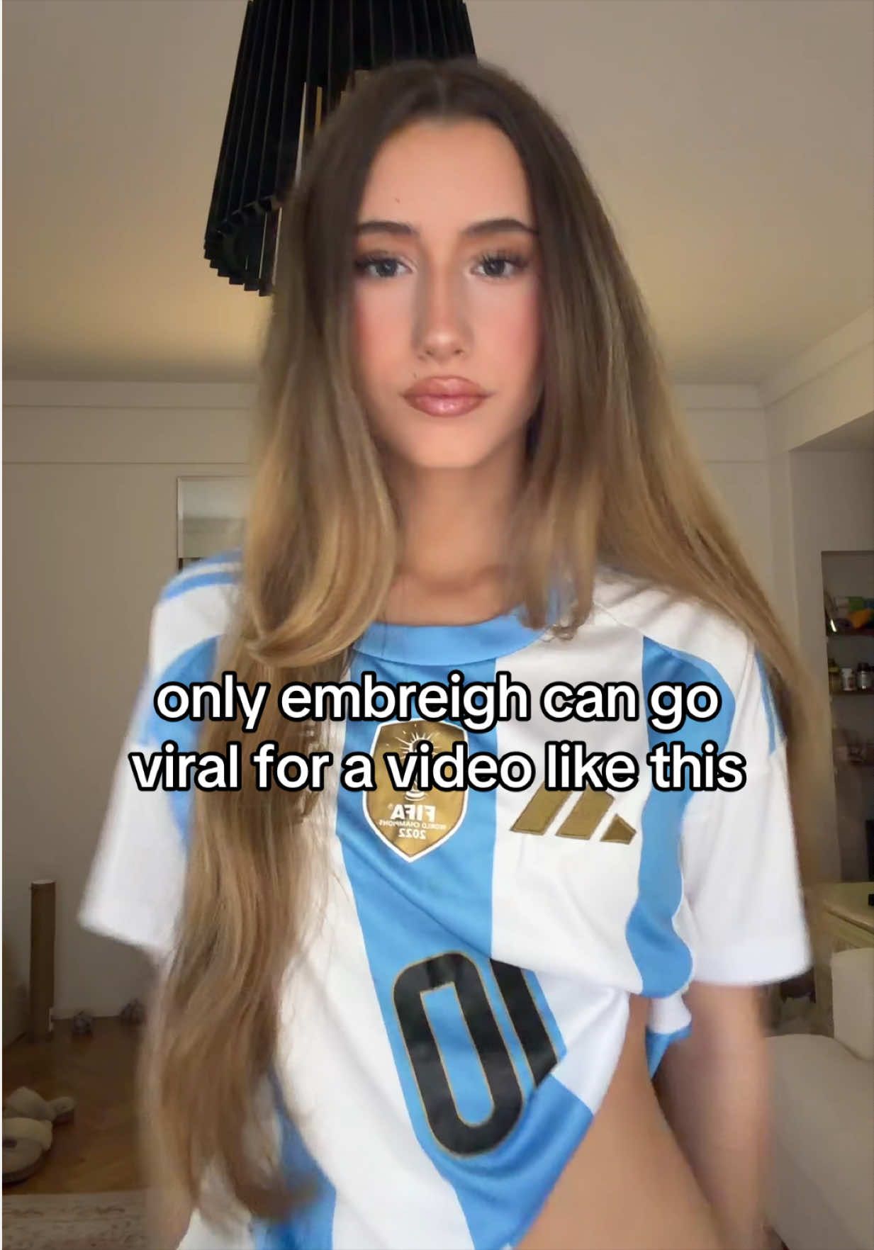 @Mila Luna🦢🎀