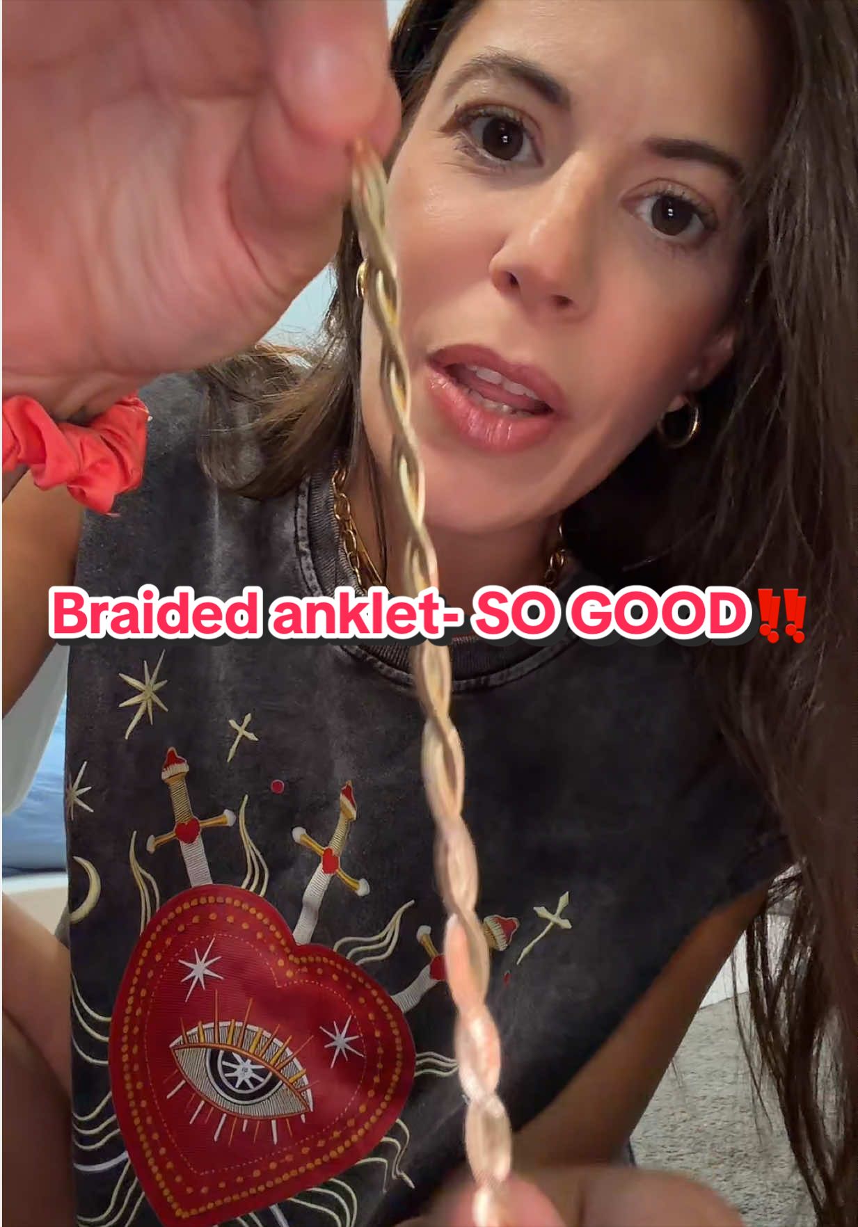 @𝔸𝕞𝕒𝕟𝕕𝕒|made me buy it