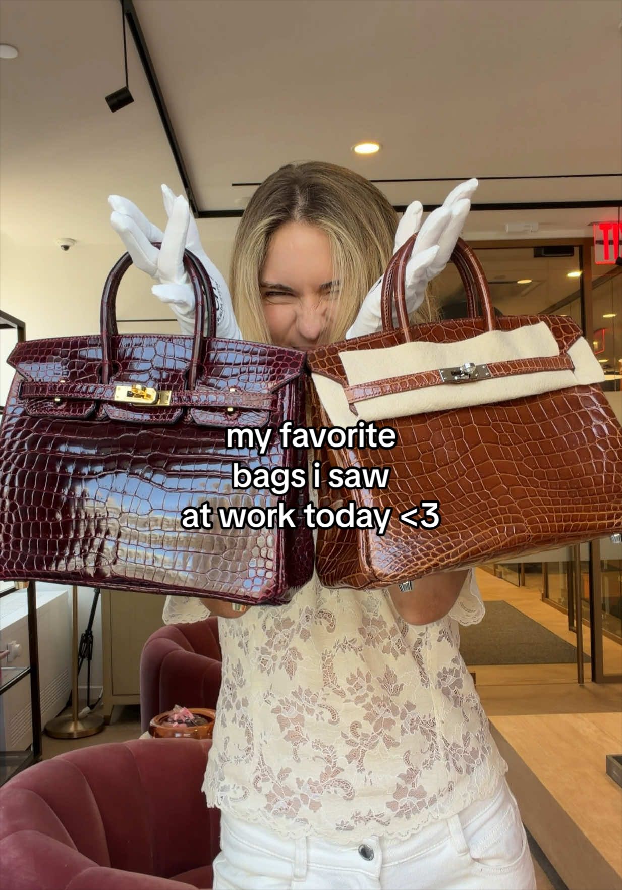 @LINDSEY