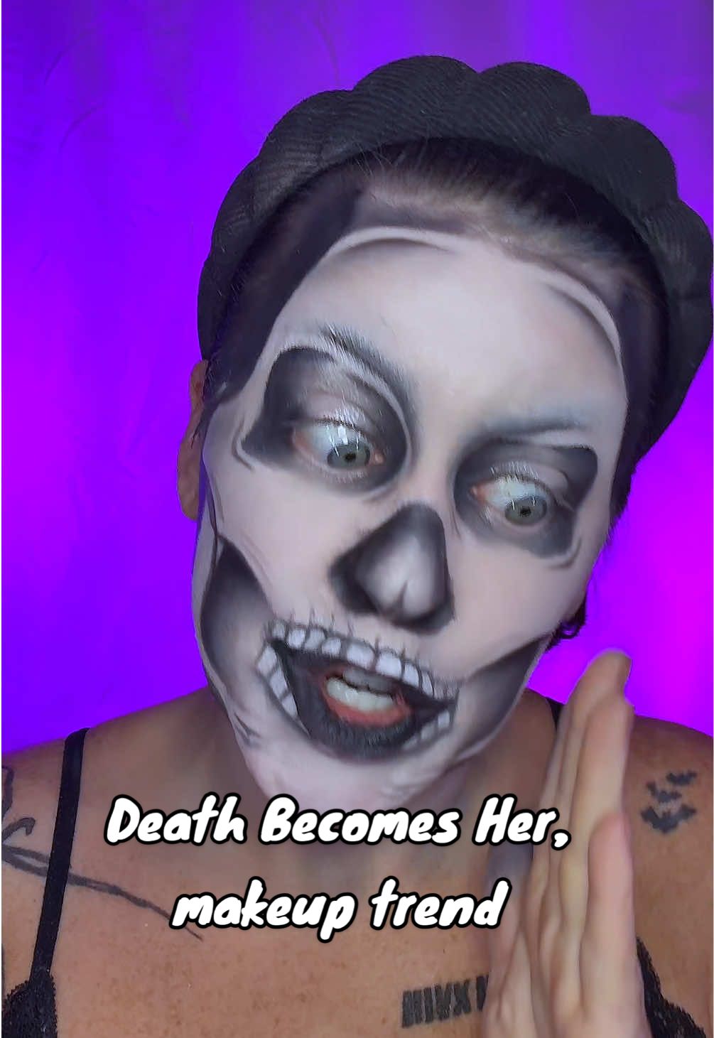 @C &Aring; Y Ł Ė Y