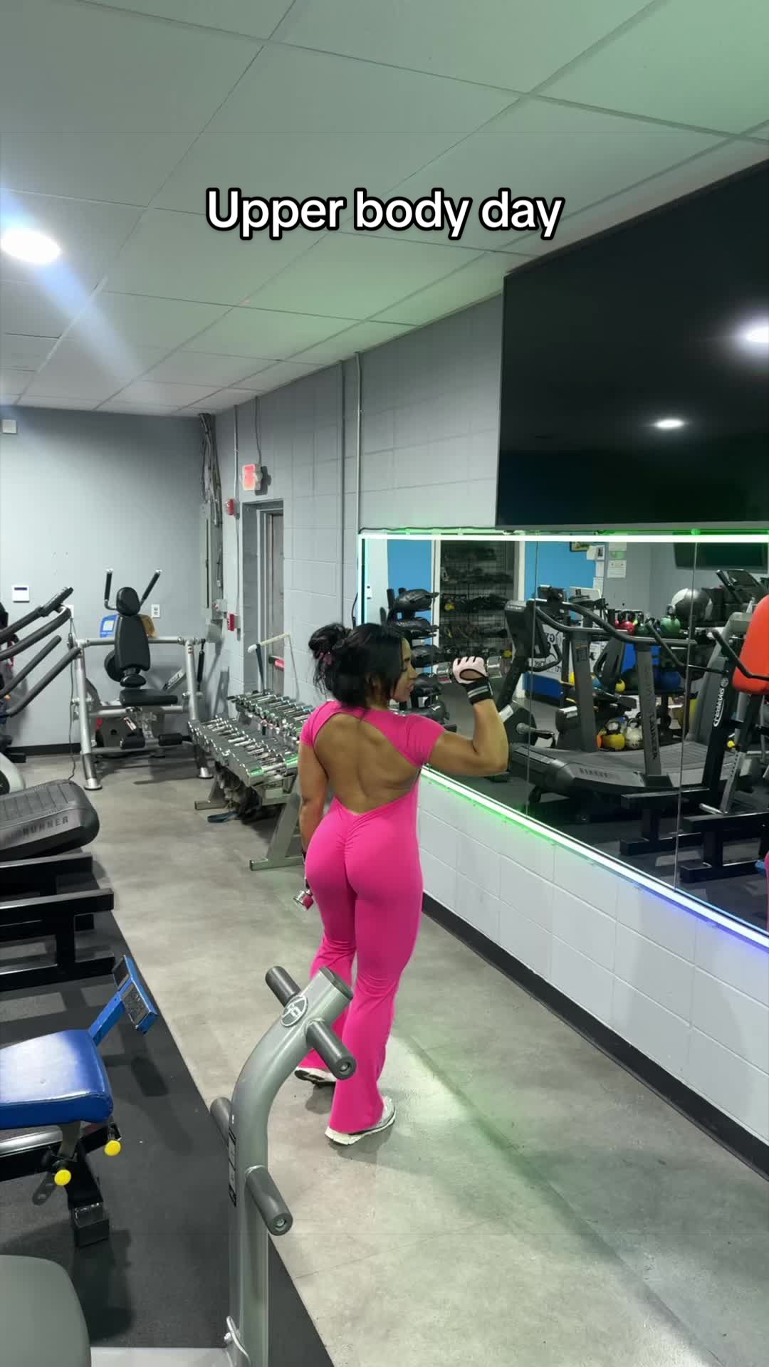 @ALEXANDRA GARCIA|CPT 💪🏽🦋