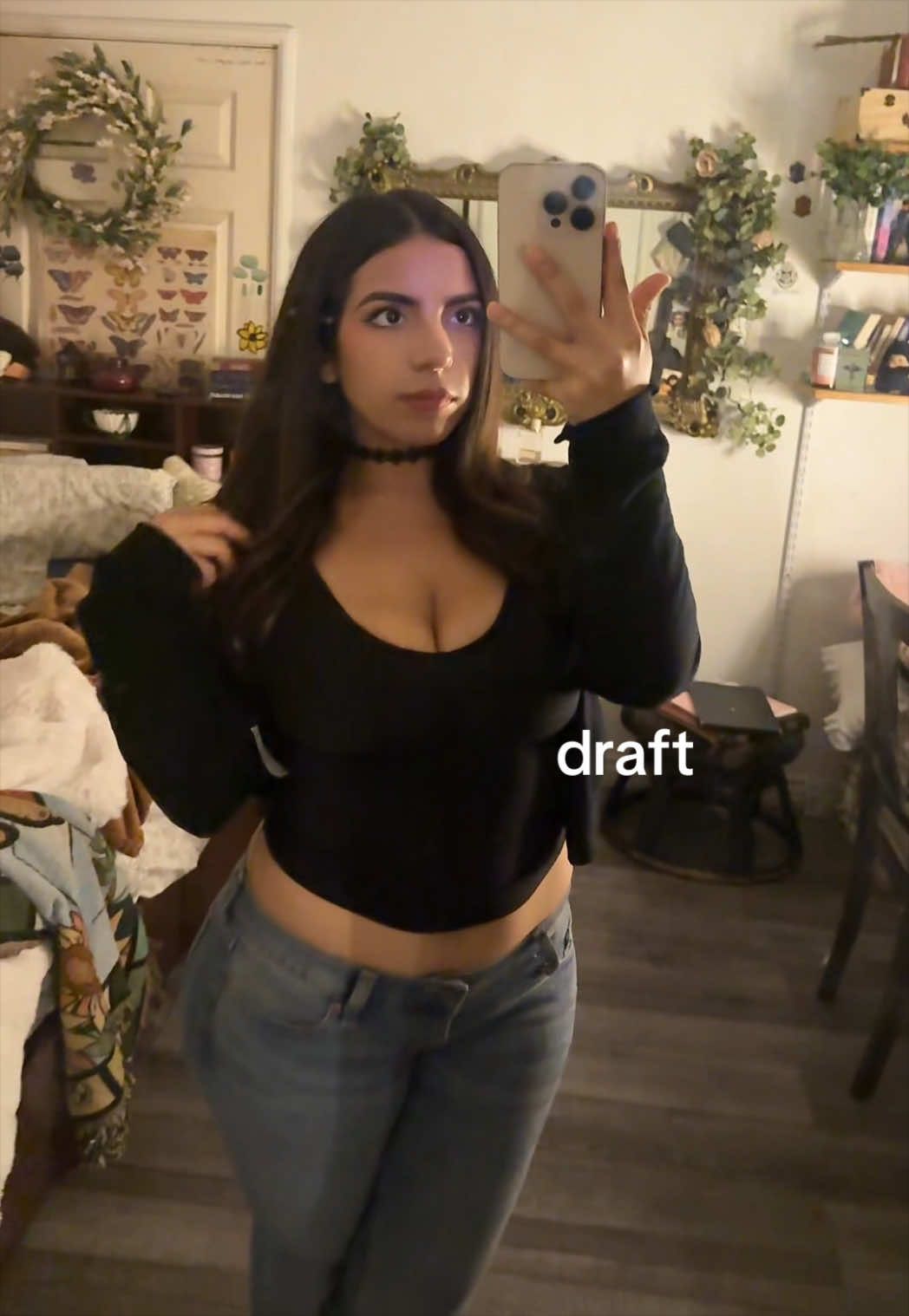 @thevaultofsofia