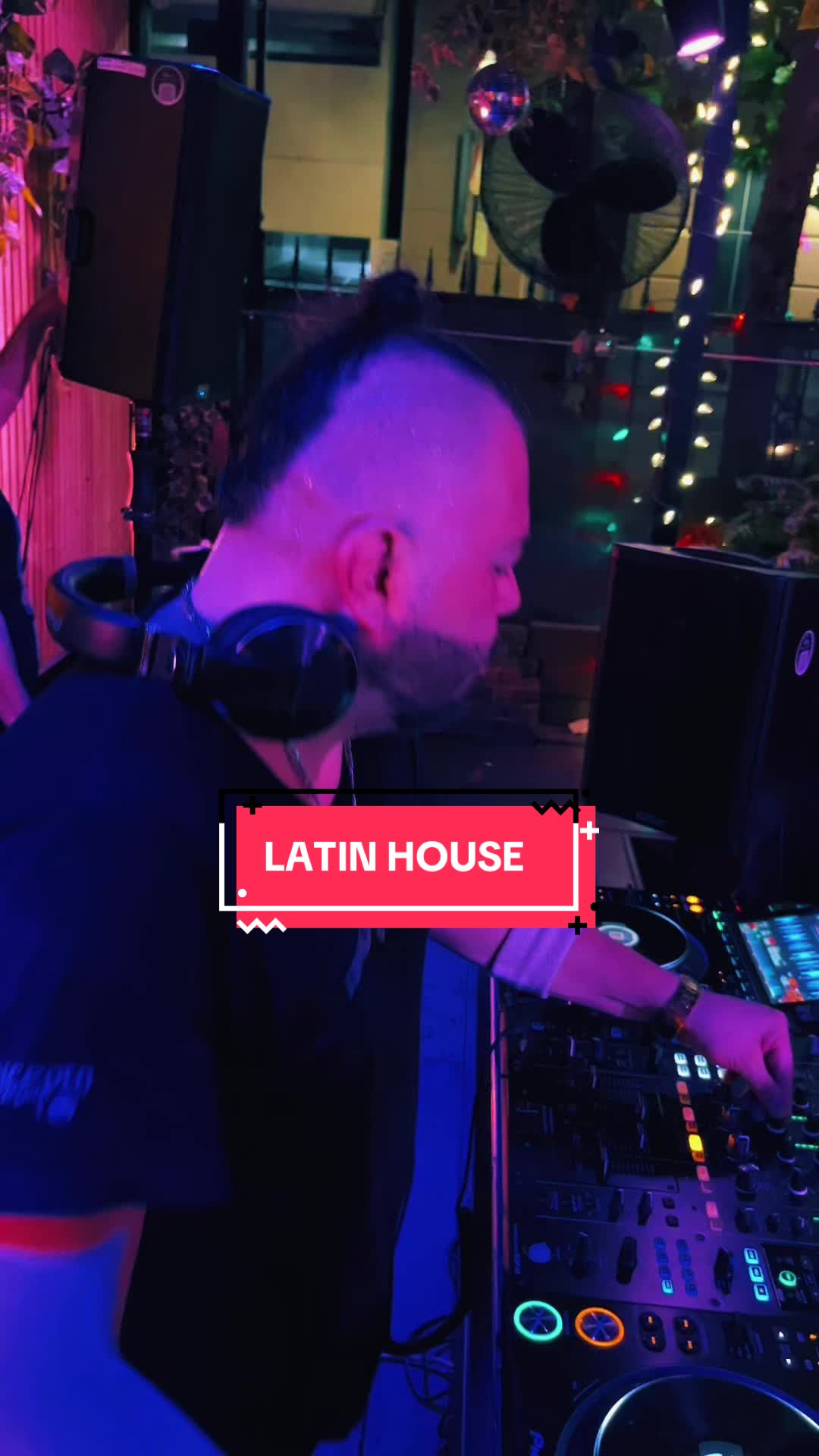 @DJ Koma