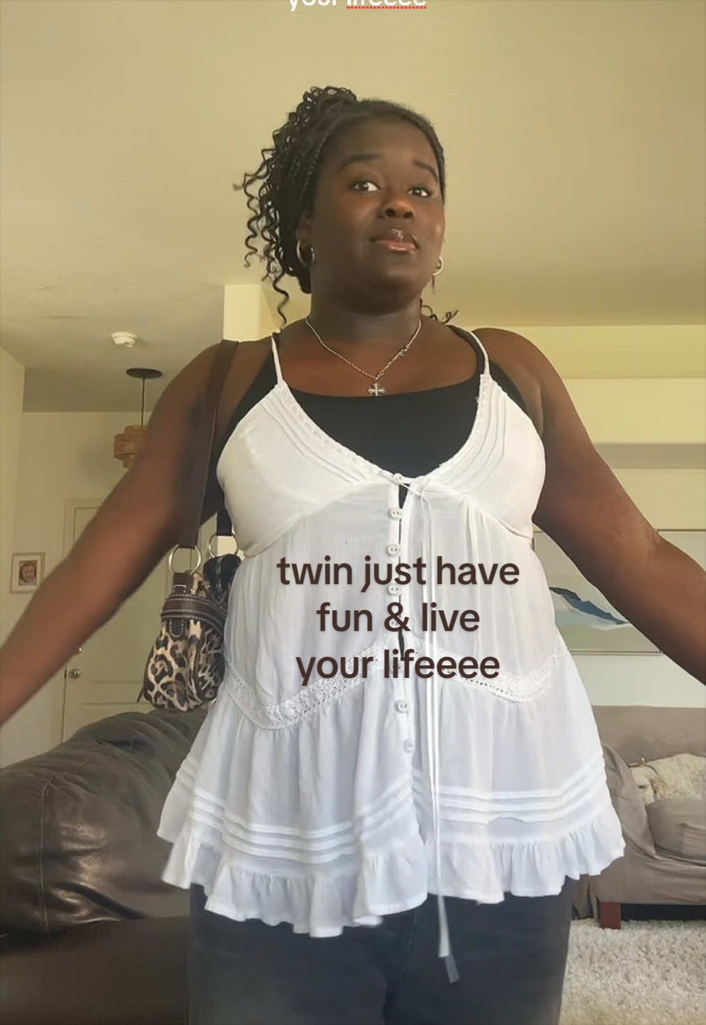 @ella analeise