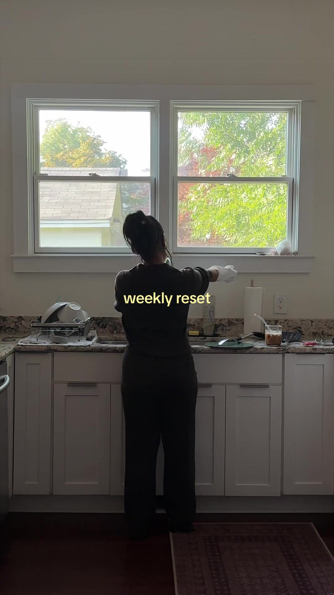 @alysilverio