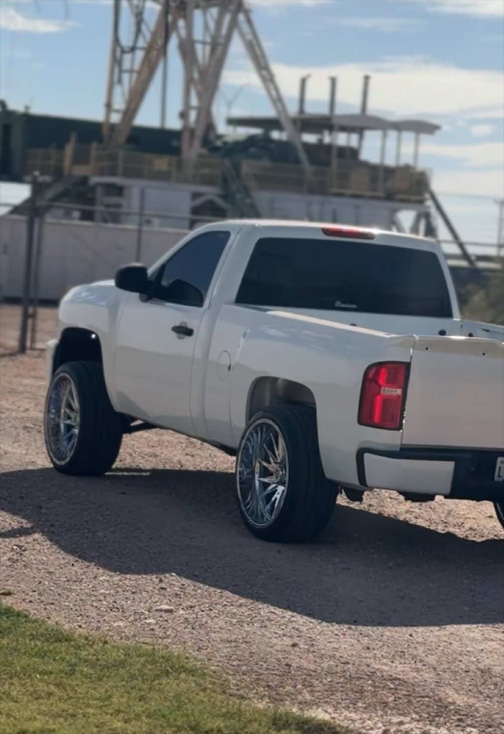 @JUSTCRUISIN.
