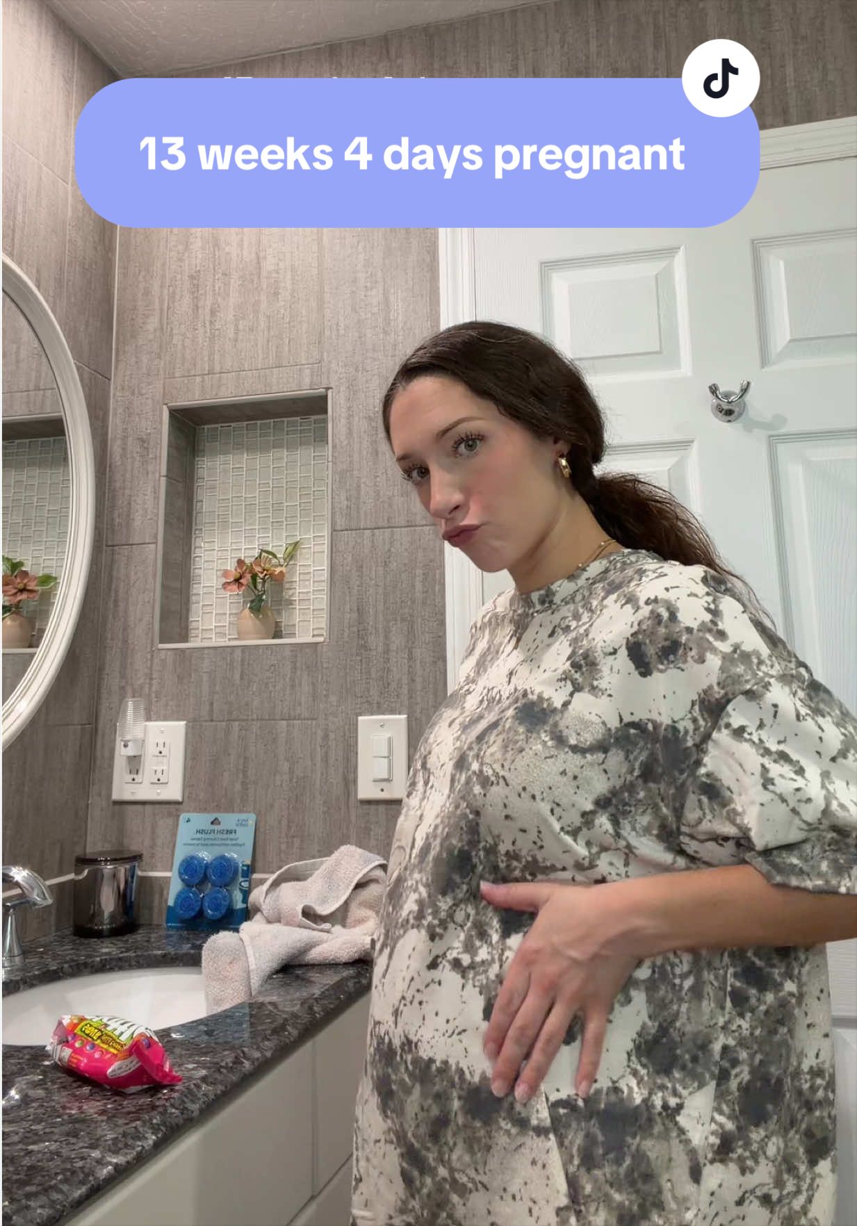 @Linzzaustin