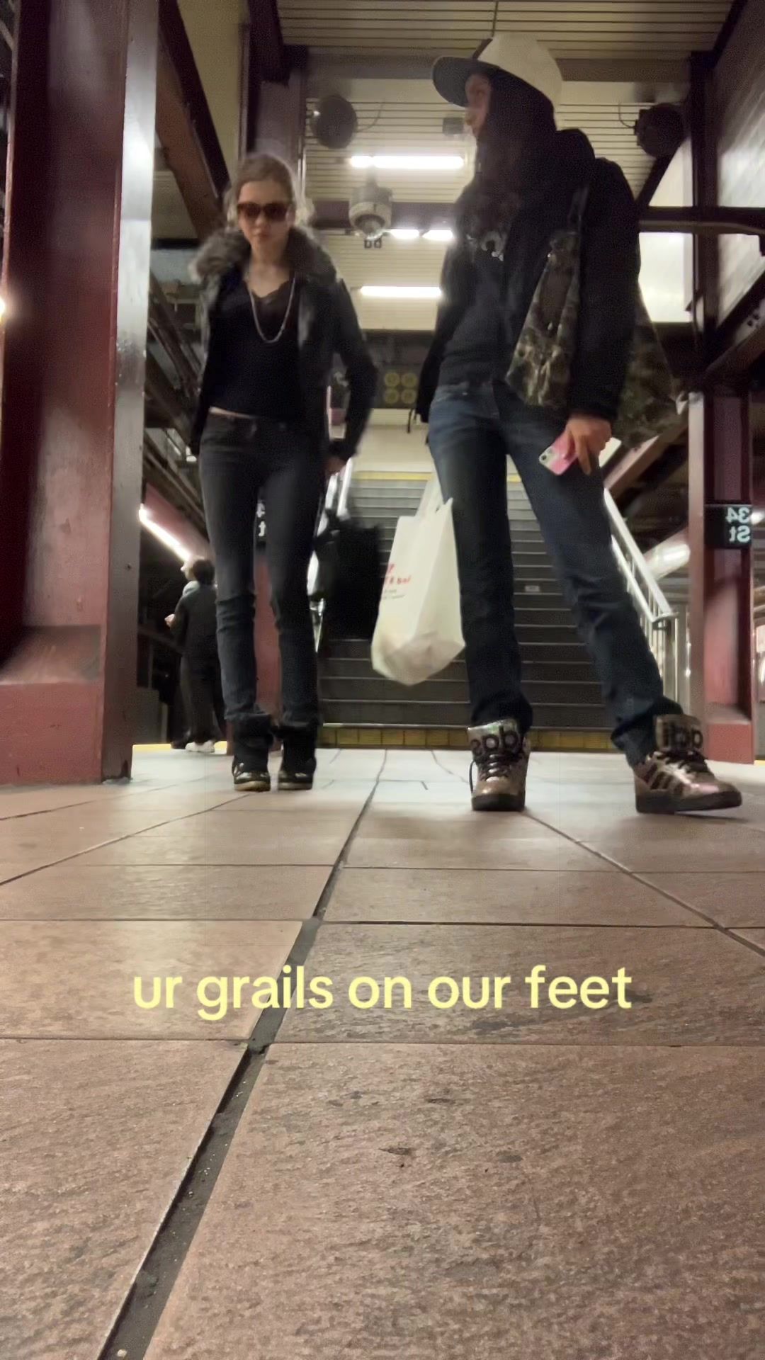 @t🪽