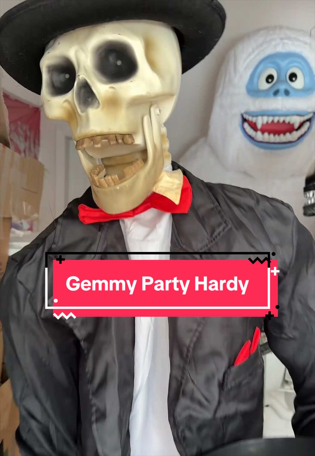 @Deezanimatronics