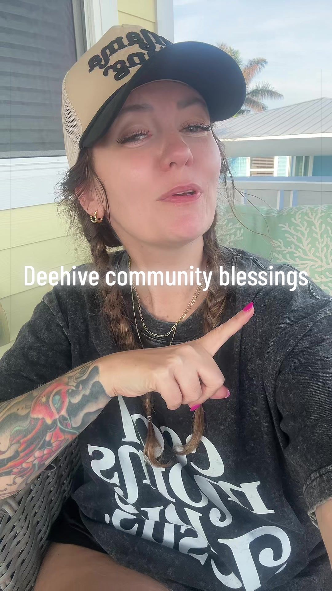 @DeeHive🖤| Relatable Lifestyle