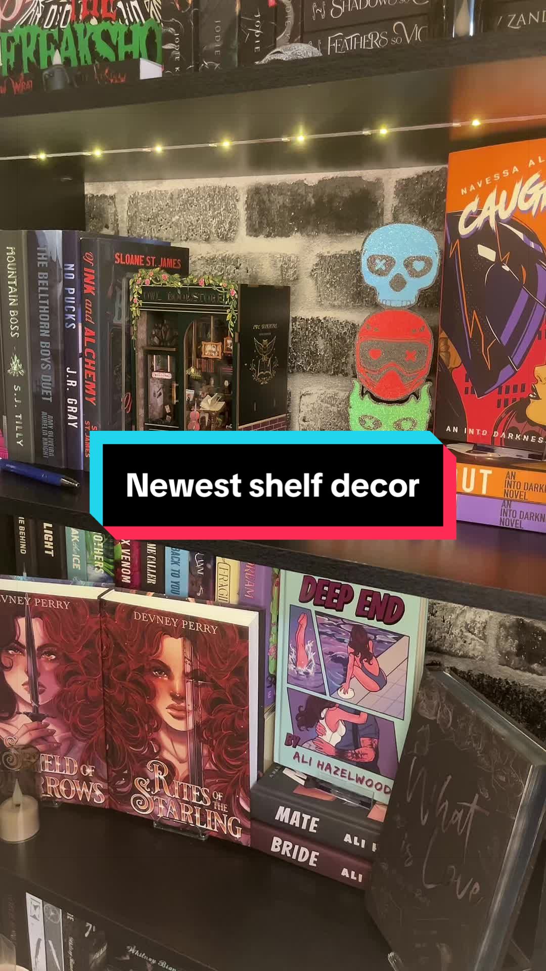 @DrkRomanceReader