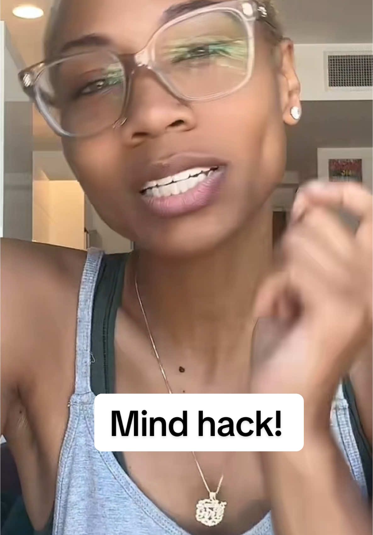 @DeeLeww