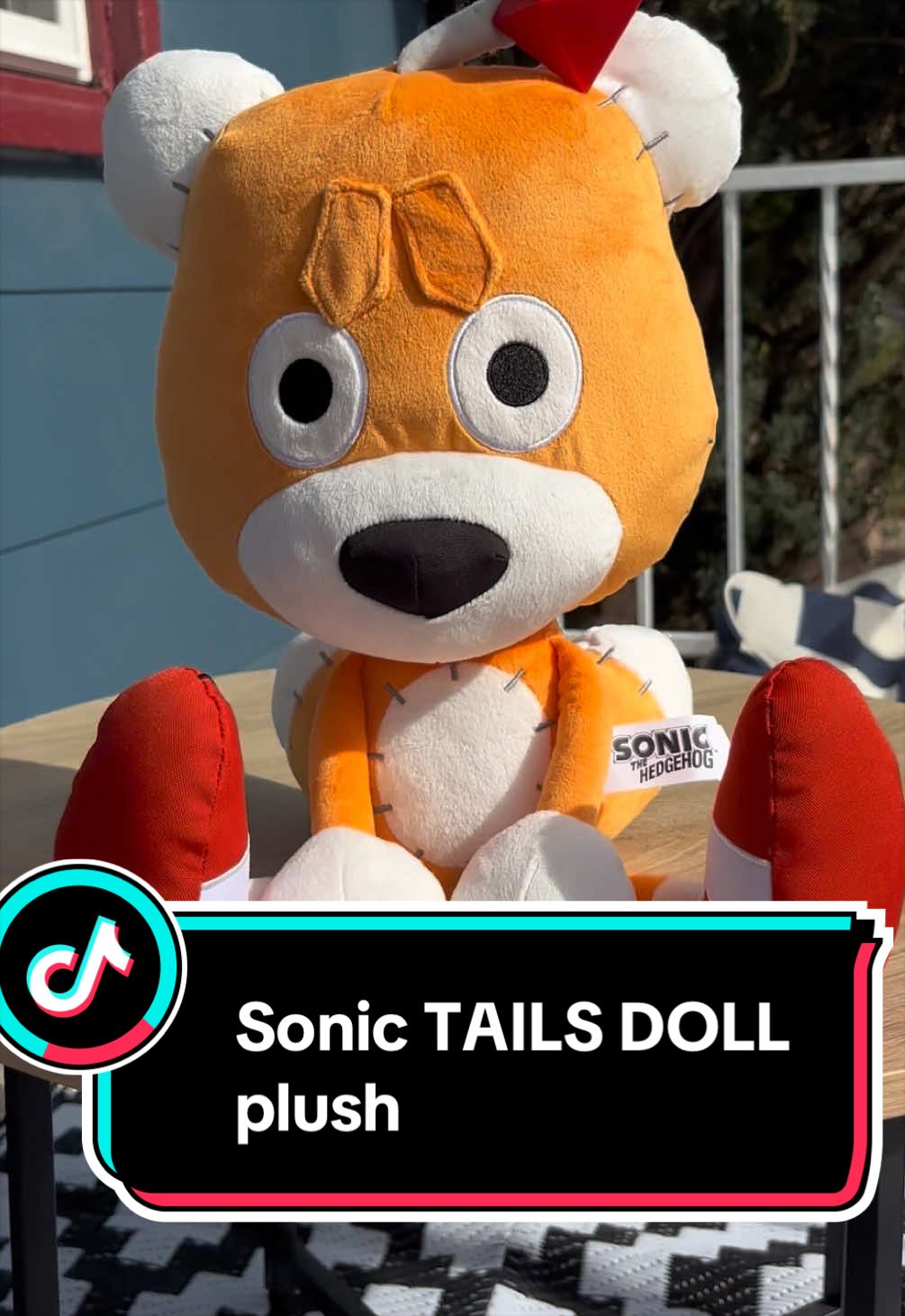 @ActionfigureStories + Sonic