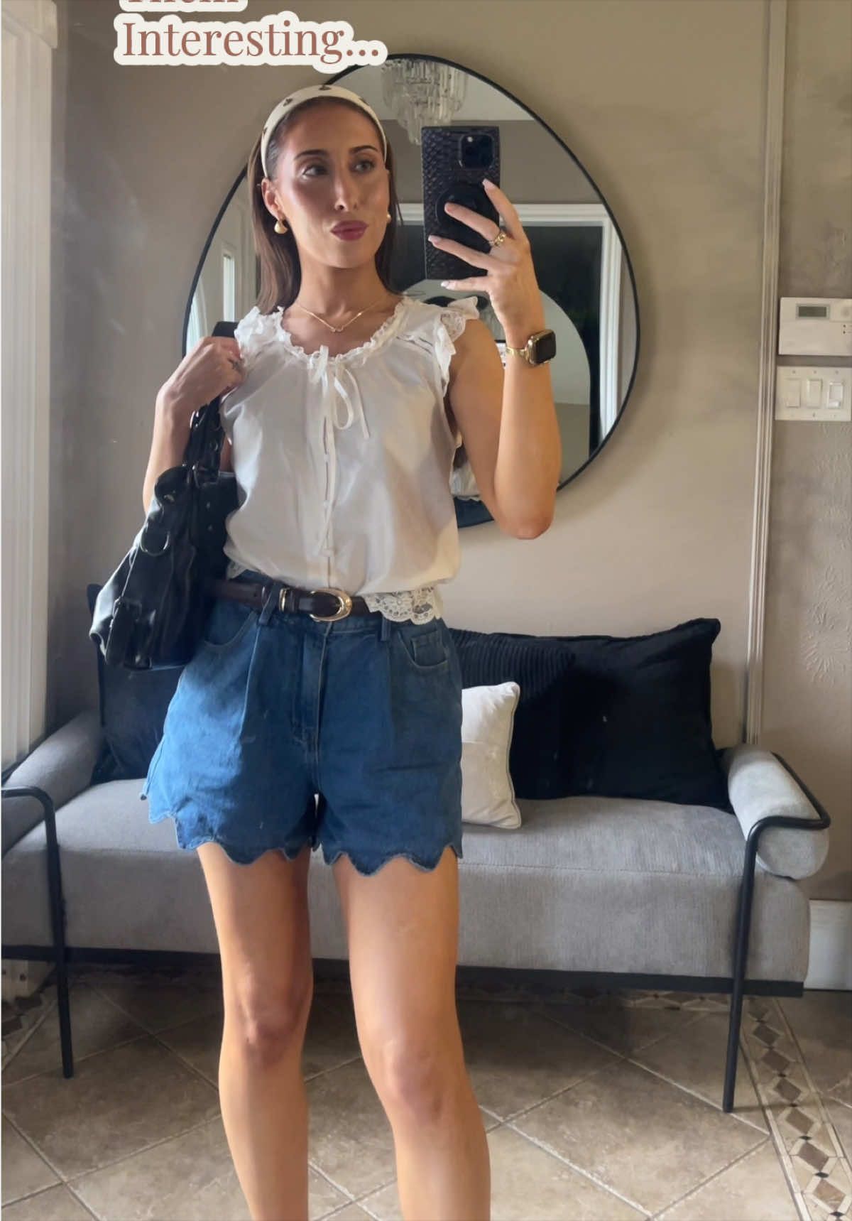 @Angelle | Professional Shopper