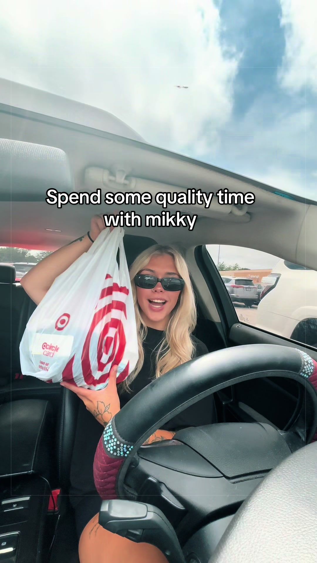 @mik🥛