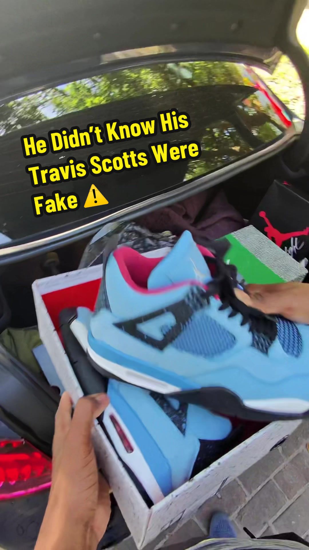 @Bobby | Sneaker Enthusiast