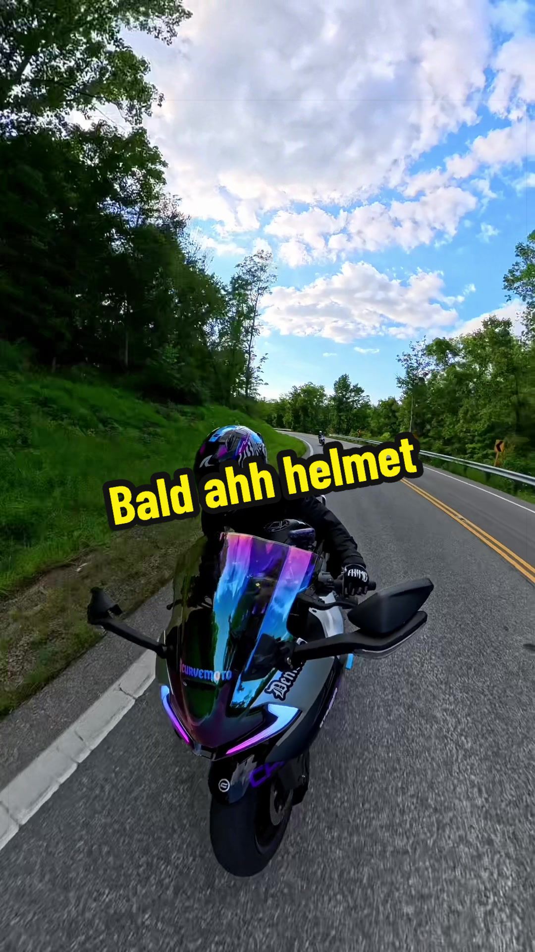 @curvemoto
