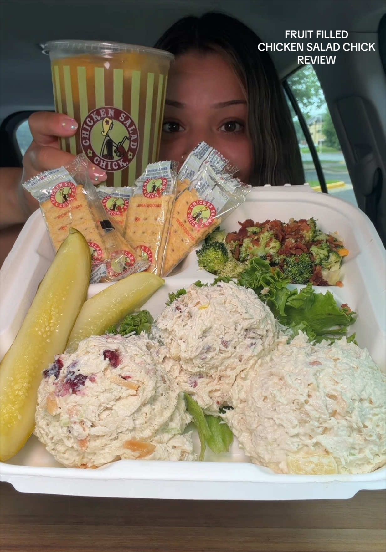 @theangelfoodie