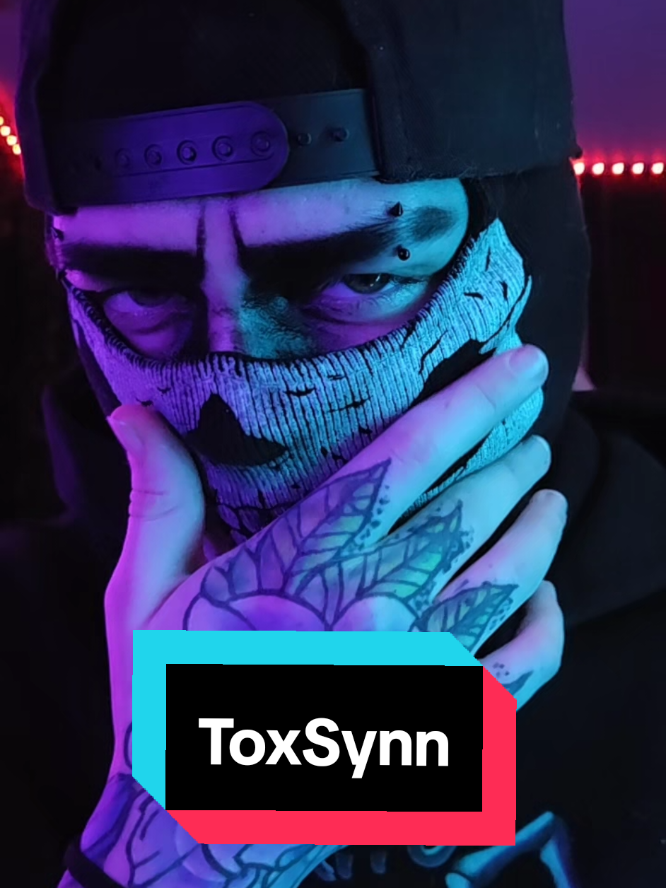 @Toxiic