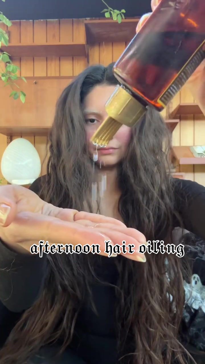 @ghoulieliz