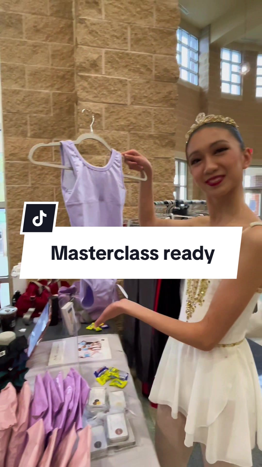 @AK Dancewear