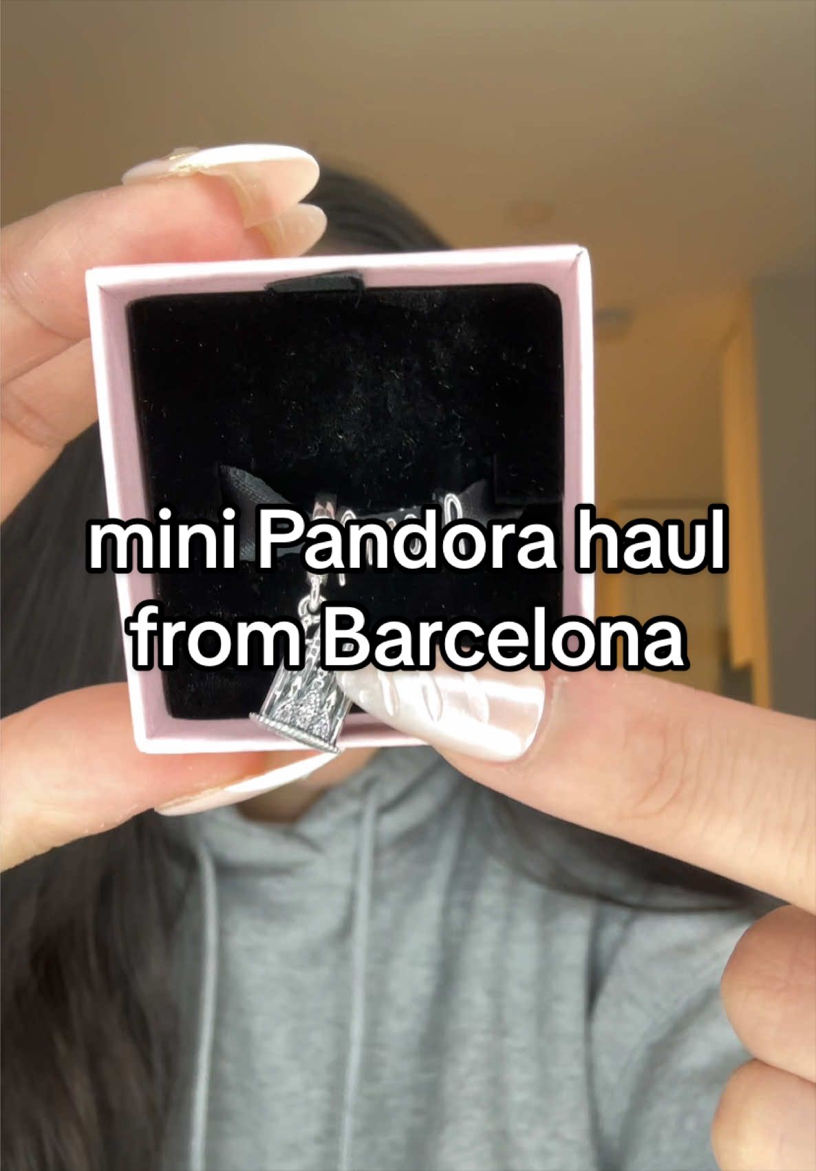@ANNA & SAMMY