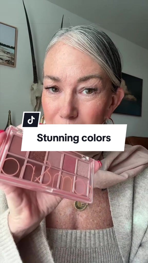 @LeeLee’s Style Inspo👛