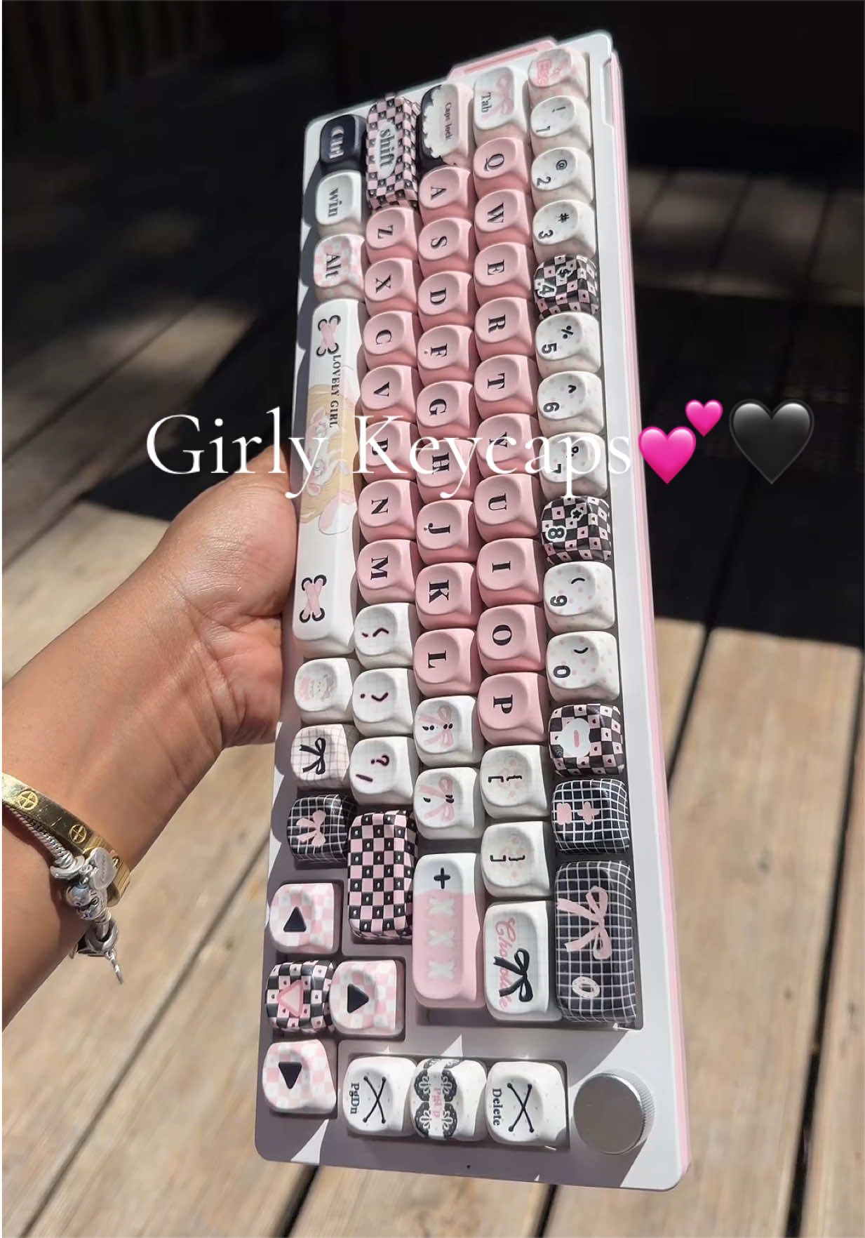 @crafticarli✍🏾🧰⌨️