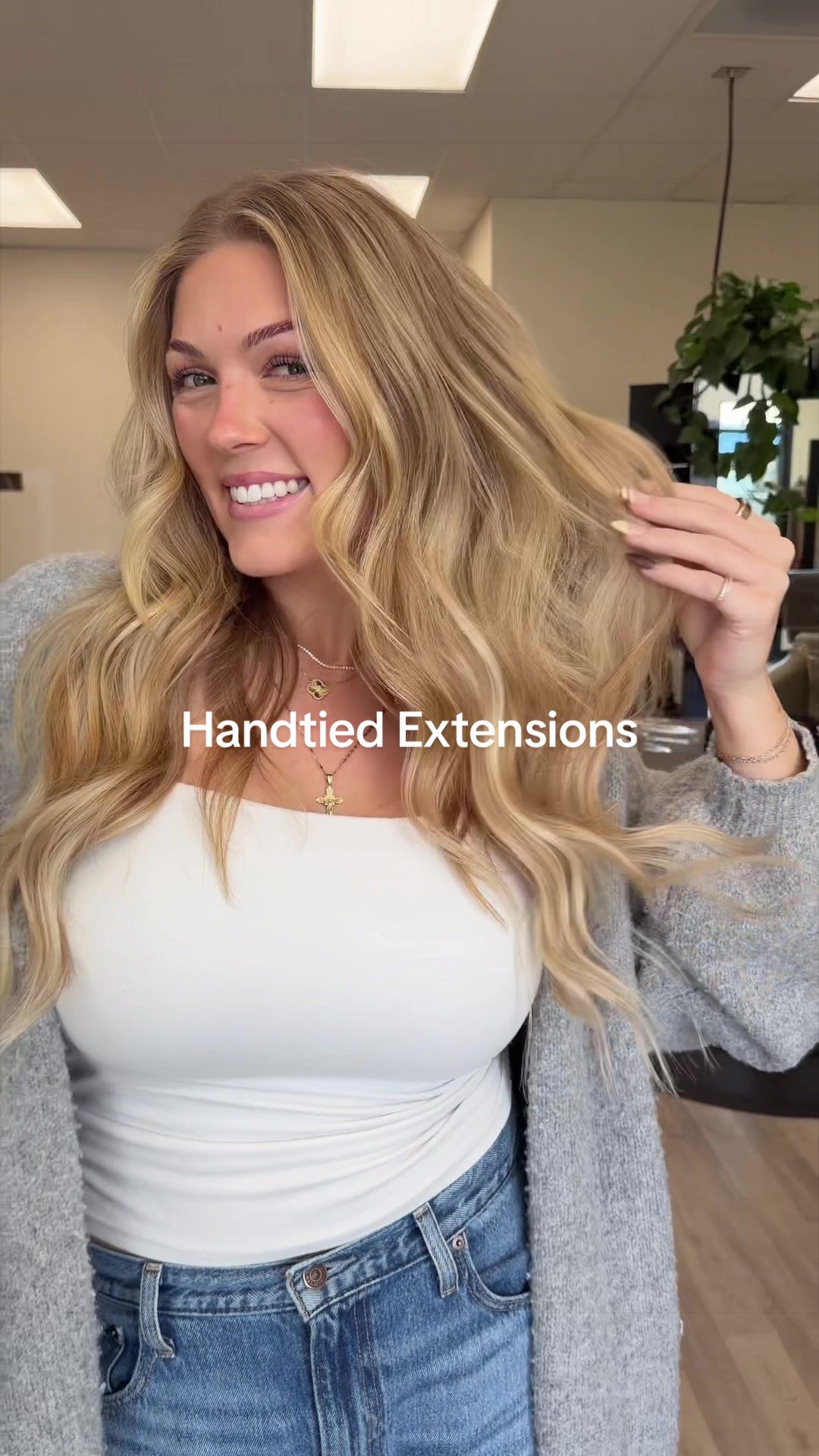 @Hair Extension Specialist