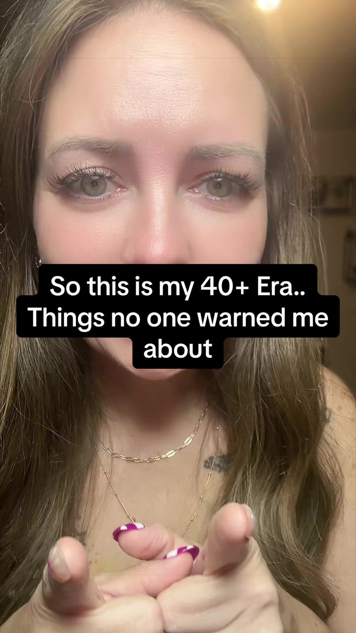 @DeeHive🖤| 40+ ERA