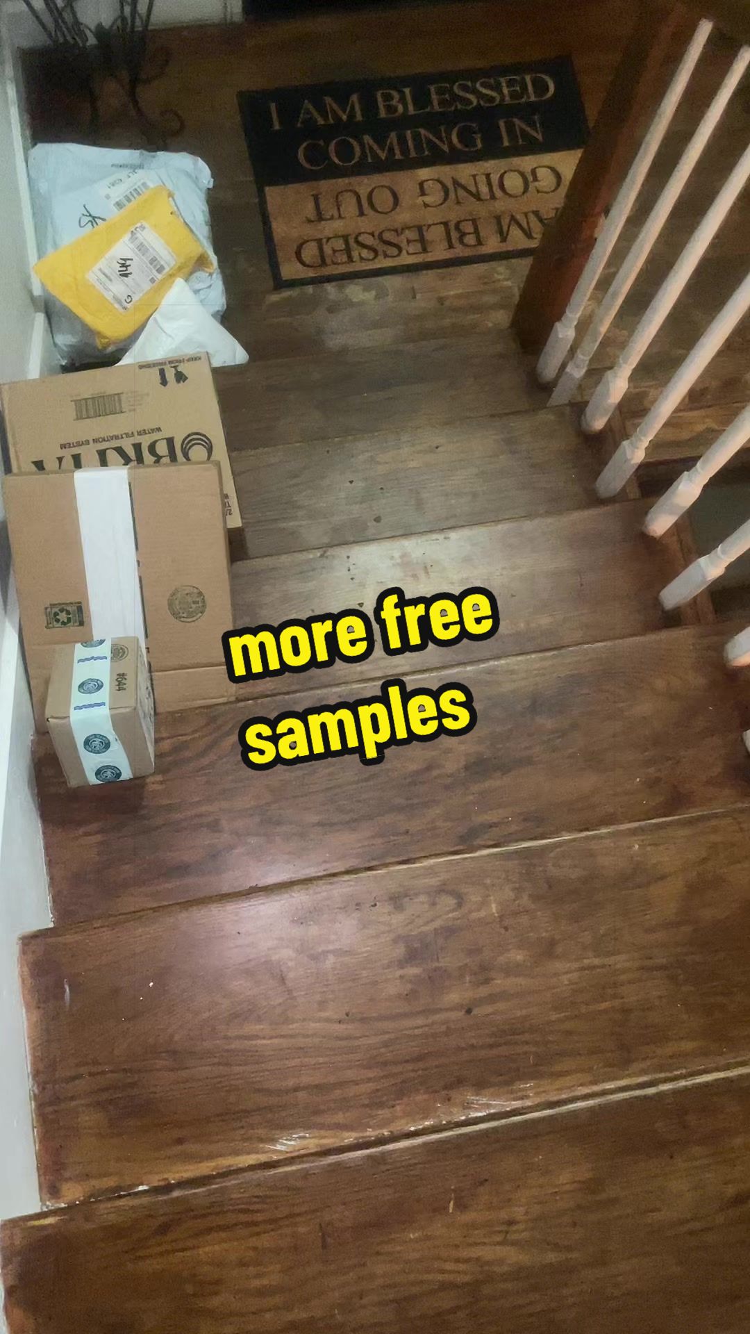 @Sample Queen