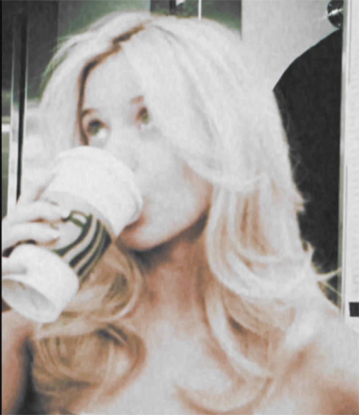 @mallorie 𓈒𓏸.°•