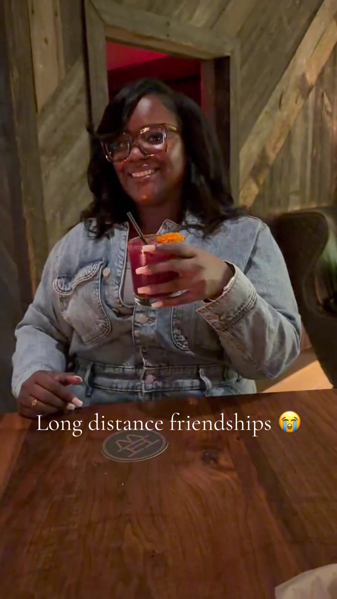@KiJanaMonet