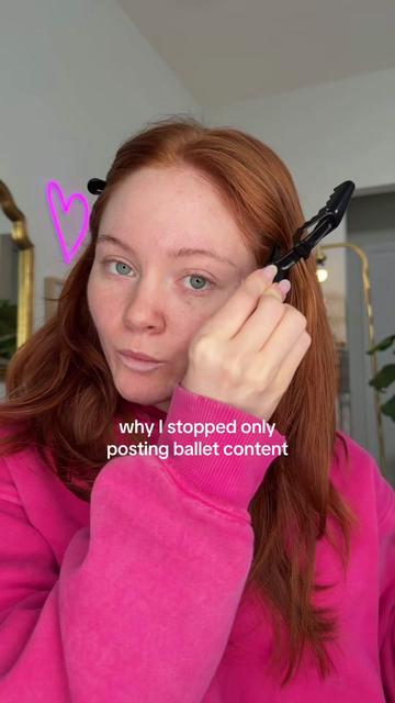 @Mackenzie Davis