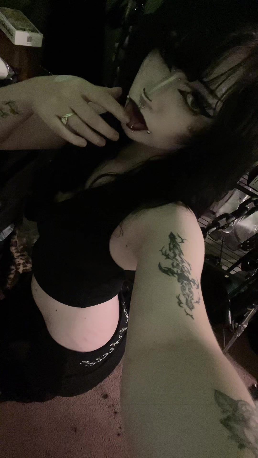 @Haily🗝️