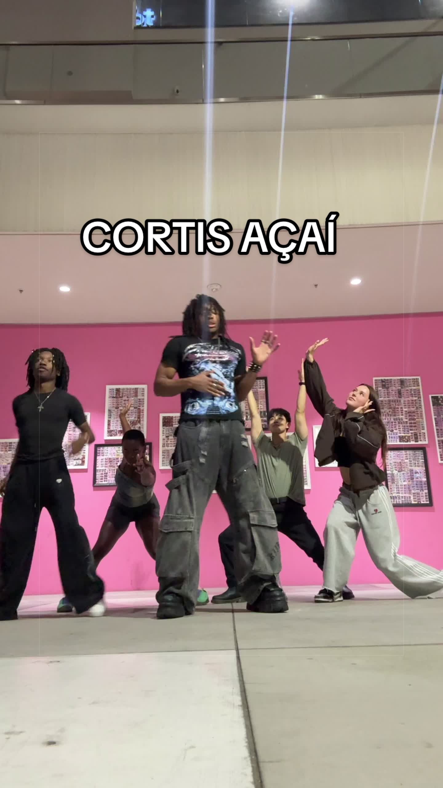 @romehatesparis