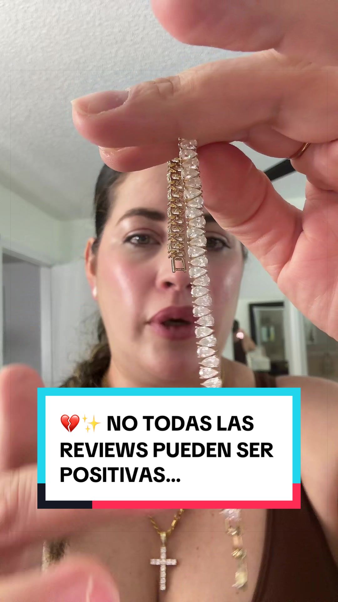 @yanisreviews