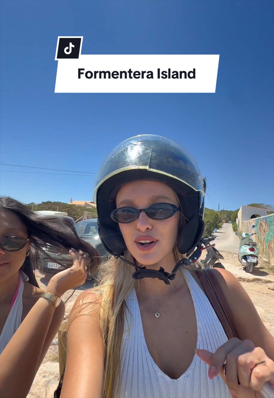 @Izzy • Travel