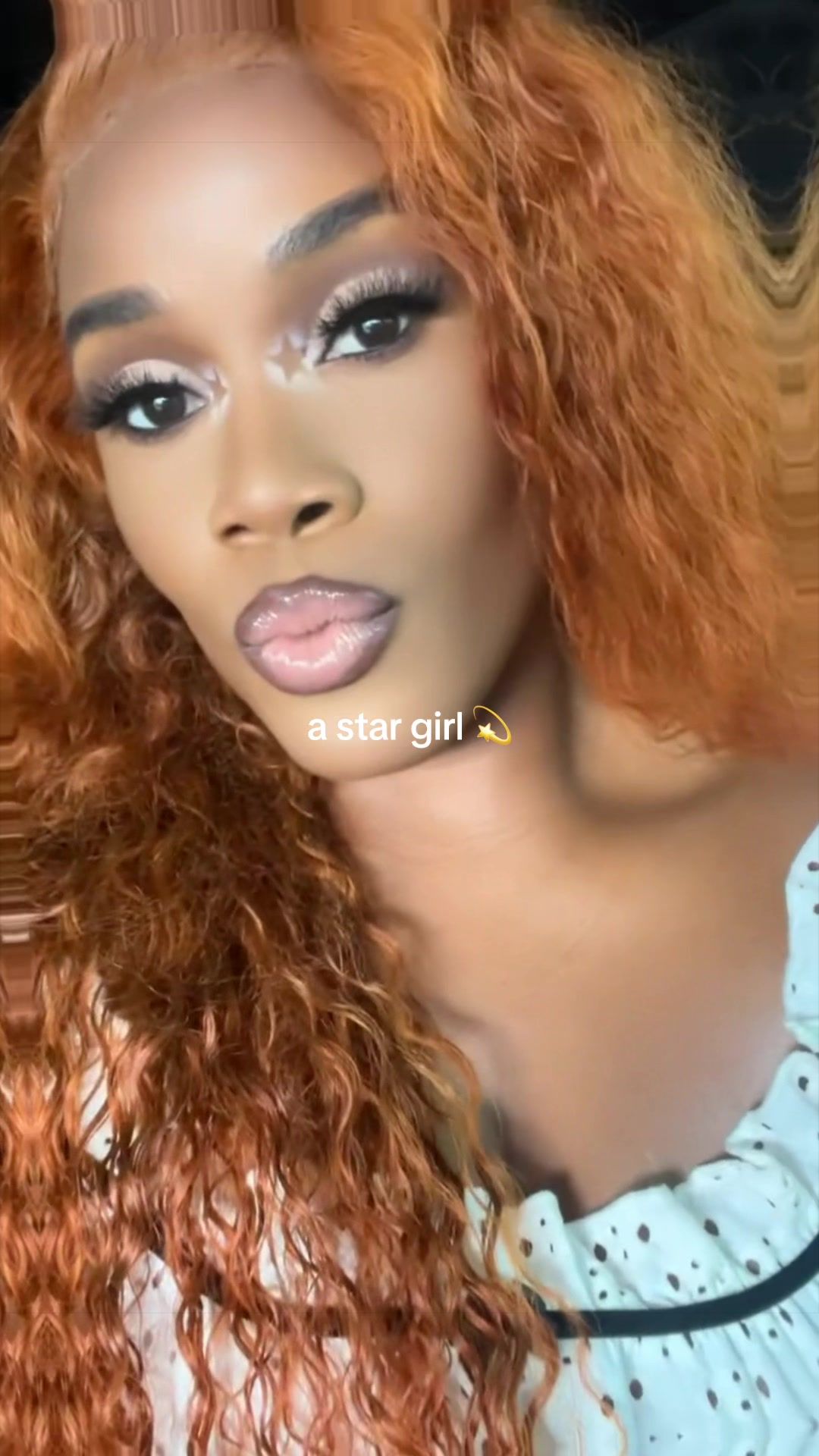 @Whoisdenisia