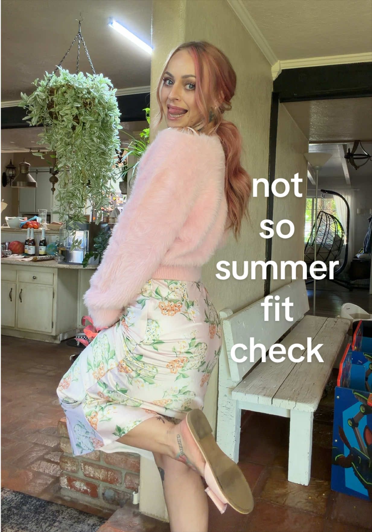 @Megan&ensp;Renee