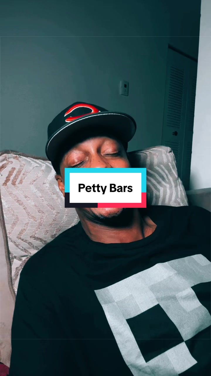 @Petty Picasso